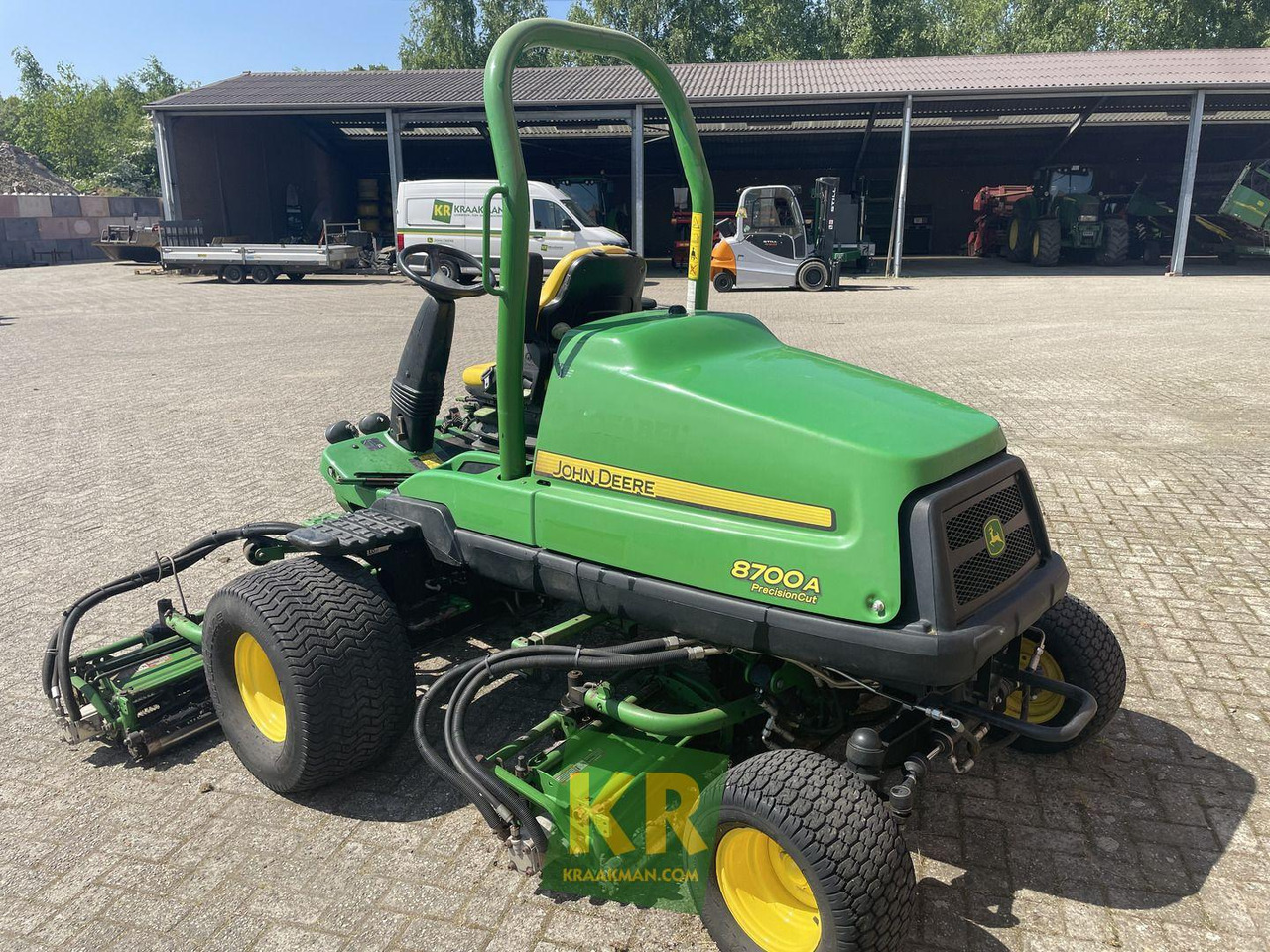 8700A John Deere - Sekačka na trávu: obrázek 5 8700A John Deere - Sekačka na trávu: obrázek 5