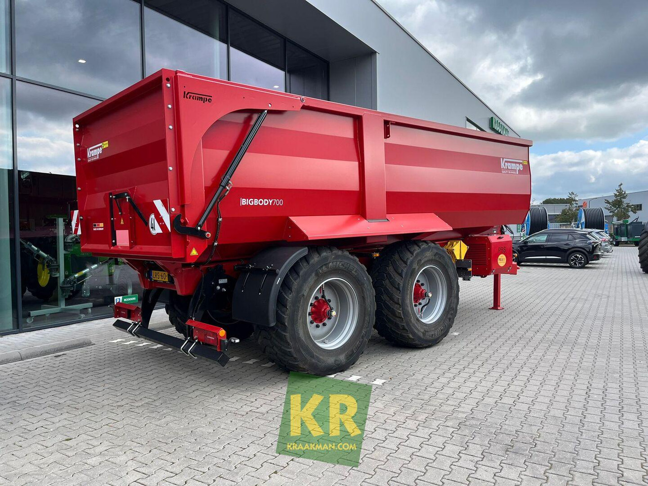 BIG BODY 700 Krampe - Zemědělský sklápěcí přívěs: obrázek 3 BIG BODY 700 Krampe - Zemědělský sklápěcí přívěs: obrázek 3