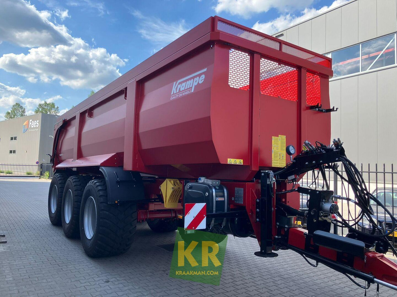 BIG BODY 900 Krampe - Zemědělský sklápěcí přívěs: obrázek 3 BIG BODY 900 Krampe - Zemědělský sklápěcí přívěs: obrázek 3