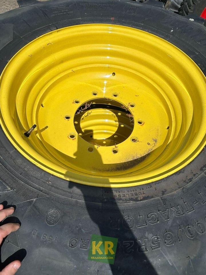 Bridgestone Banden Bridgestone - Kompletní kolo pro Zemědělská technika: obrázek 1 Bridgestone Banden Bridgestone - Kompletní kolo pro Zemědělská technika: obrázek 1