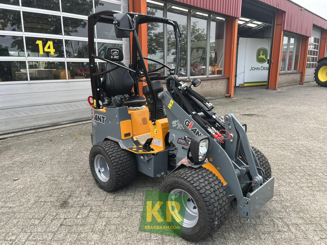 G1200 Giant - Kloubový nakladač: obrázek 2 G1200 Giant - Kloubový nakladač: obrázek 2