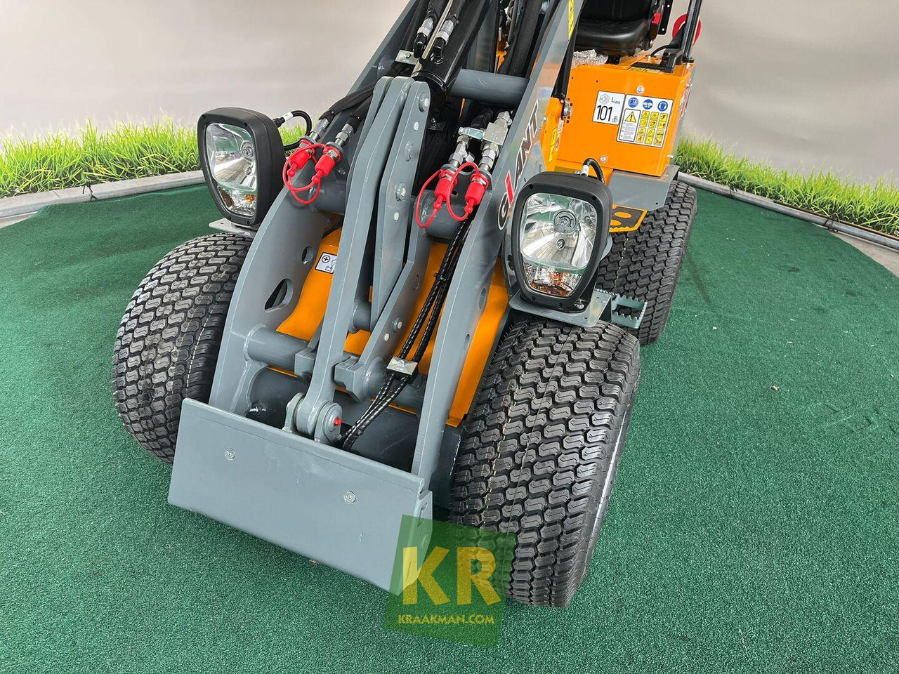 G1200 Giant - Kloubový nakladač: obrázek 3 G1200 Giant - Kloubový nakladač: obrázek 3