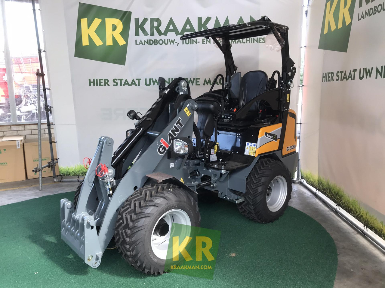G2200 Giant - Kloubový nakladač: obrázek 1 G2200 Giant - Kloubový nakladač: obrázek 1