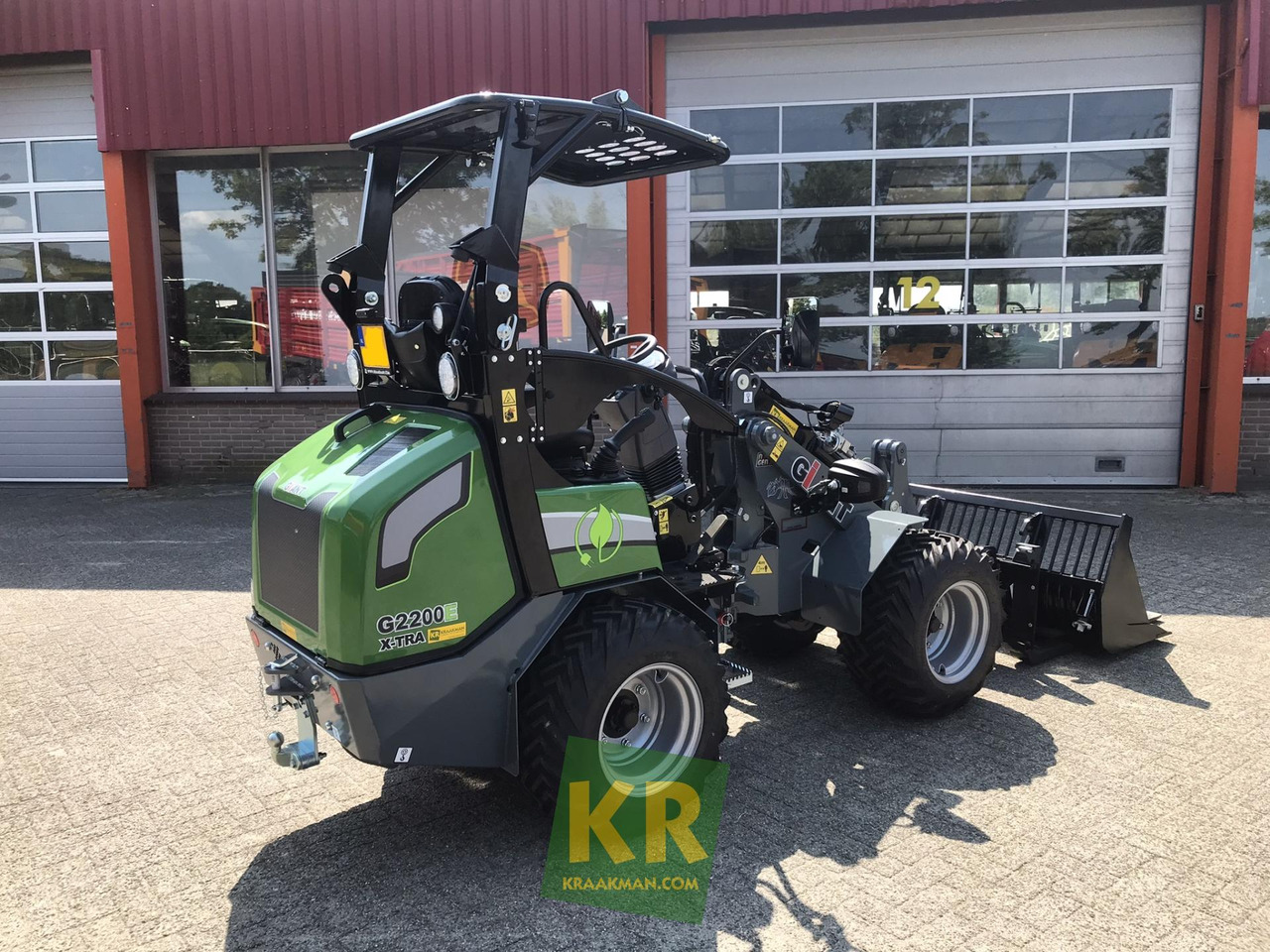 G2200E Giant - Kloubový nakladač: obrázek 3 G2200E Giant - Kloubový nakladač: obrázek 3