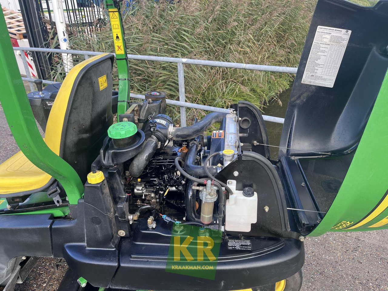 John Deere 2500E Greenmaaier - Sekačka na trávu: obrázek 4 John Deere 2500E Greenmaaier - Sekačka na trávu: obrázek 4