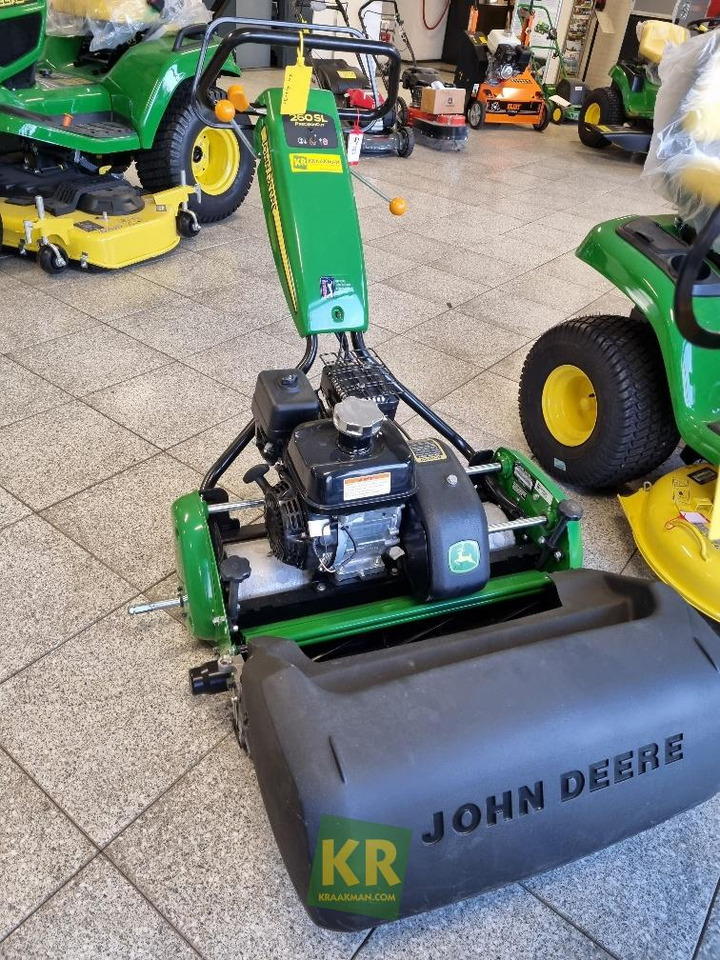 John Deere 260SL Precision Cut Greenmaaier  - Sekačka na trávu: obrázek 1 John Deere 260SL Precision Cut Greenmaaier  - Sekačka na trávu: obrázek 1