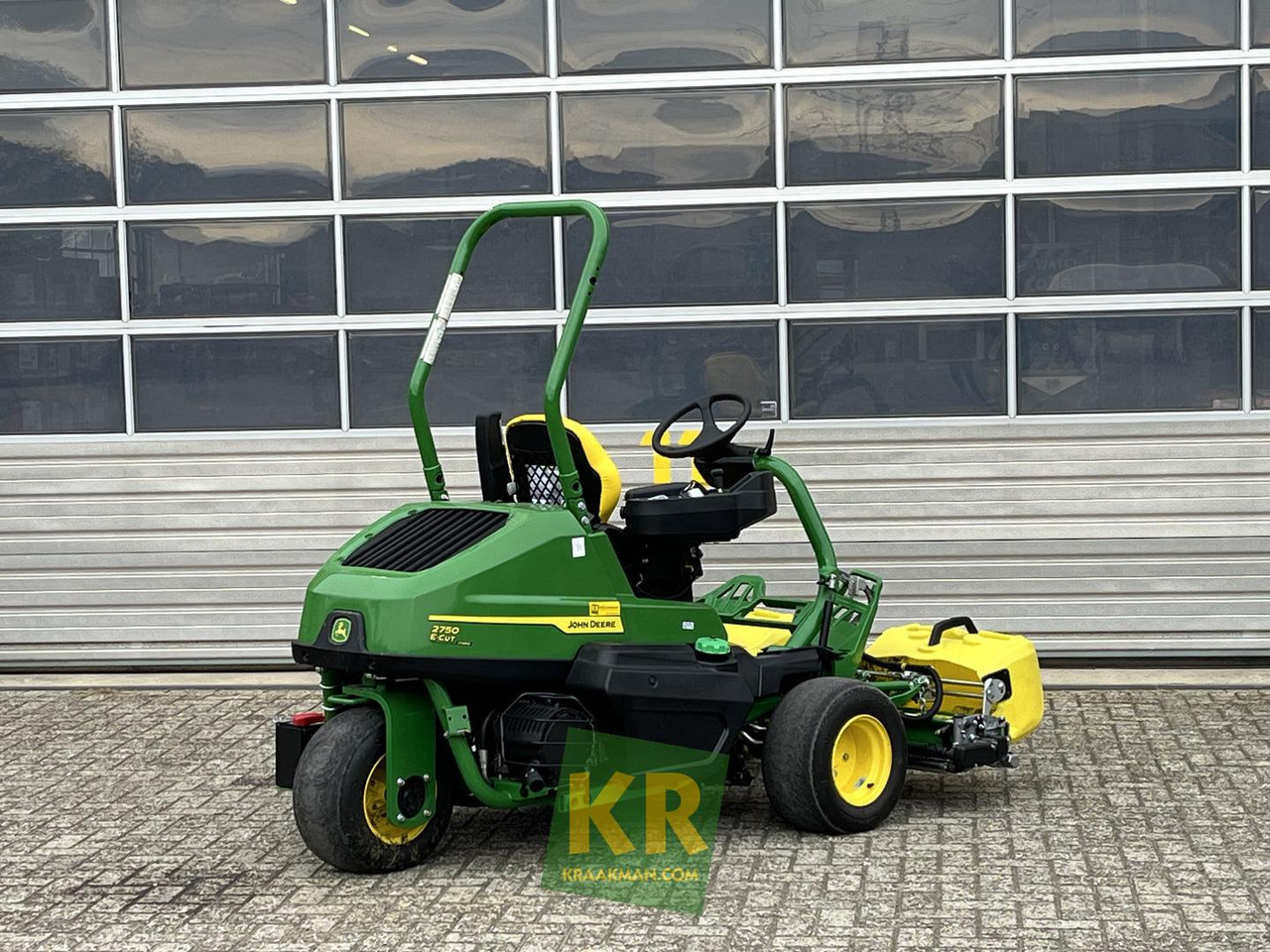 John Deere 2750 E-CUT HYBRID - Sekačka na trávu: obrázek 4 John Deere 2750 E-CUT HYBRID - Sekačka na trávu: obrázek 4