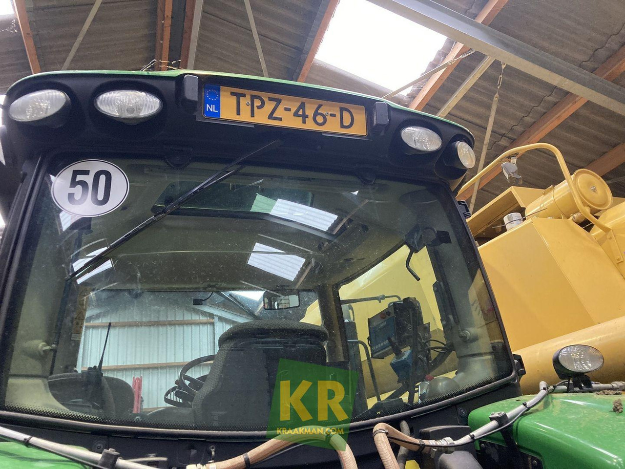 John Deere 6155R - Traktor: obrázek 4 John Deere 6155R - Traktor: obrázek 4