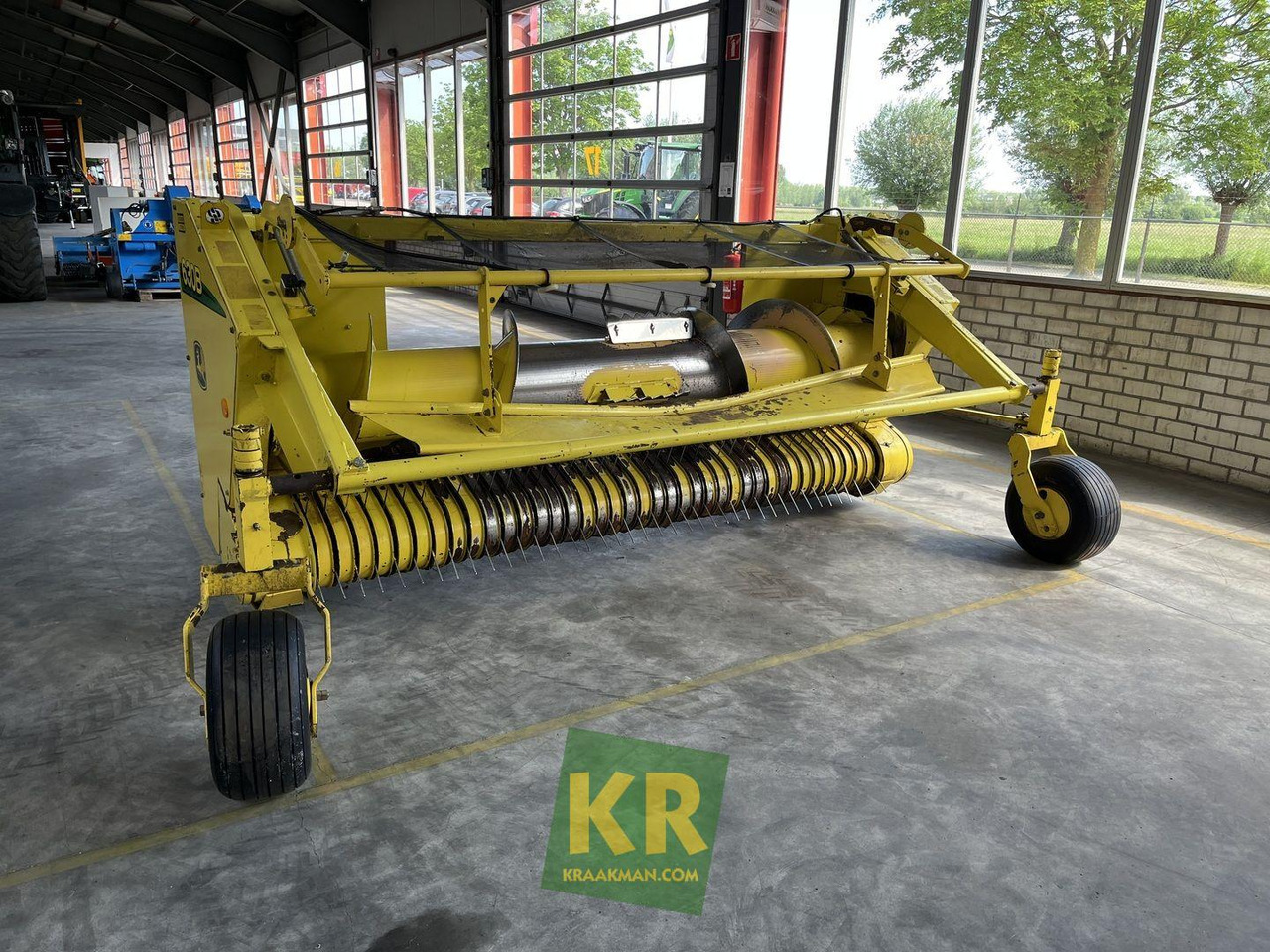 John Deere 630B - Příslušenství pro sklízecí řezačky: obrázek 1 John Deere 630B - Příslušenství pro sklízecí řezačky: obrázek 1