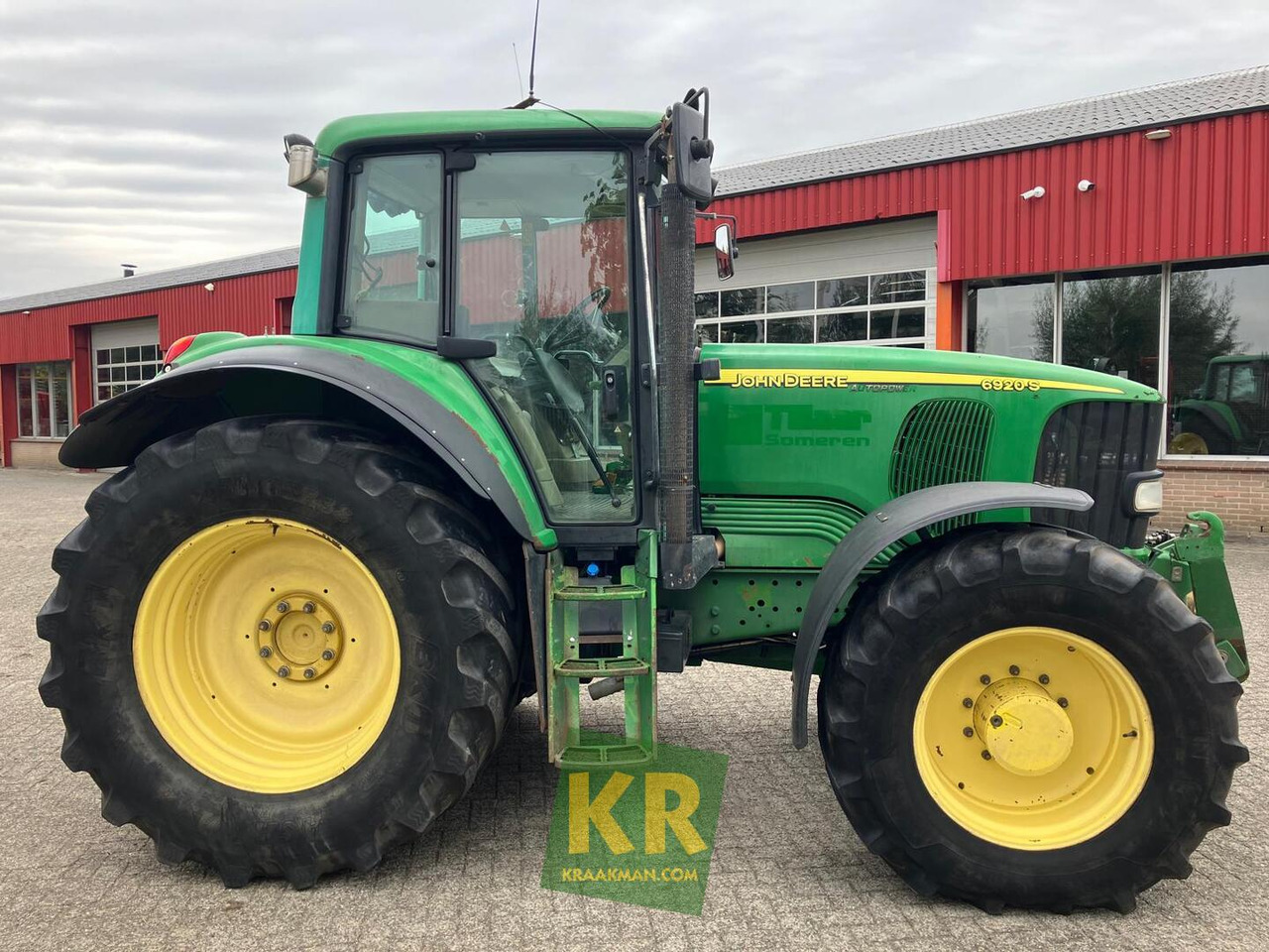 John Deere 6920 - Traktor: obrázek 2 John Deere 6920 - Traktor: obrázek 2