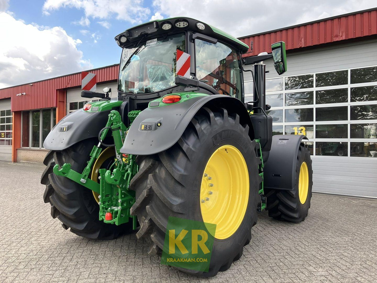 John Deere 6R 230 - Traktor: obrázek 3 John Deere 6R 230 - Traktor: obrázek 3