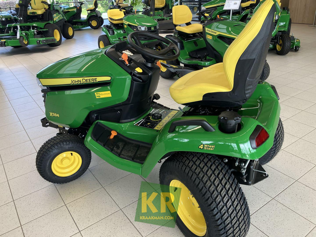 John Deere X584 - Sekačka na trávu: obrázek 4 John Deere X584 - Sekačka na trávu: obrázek 4
