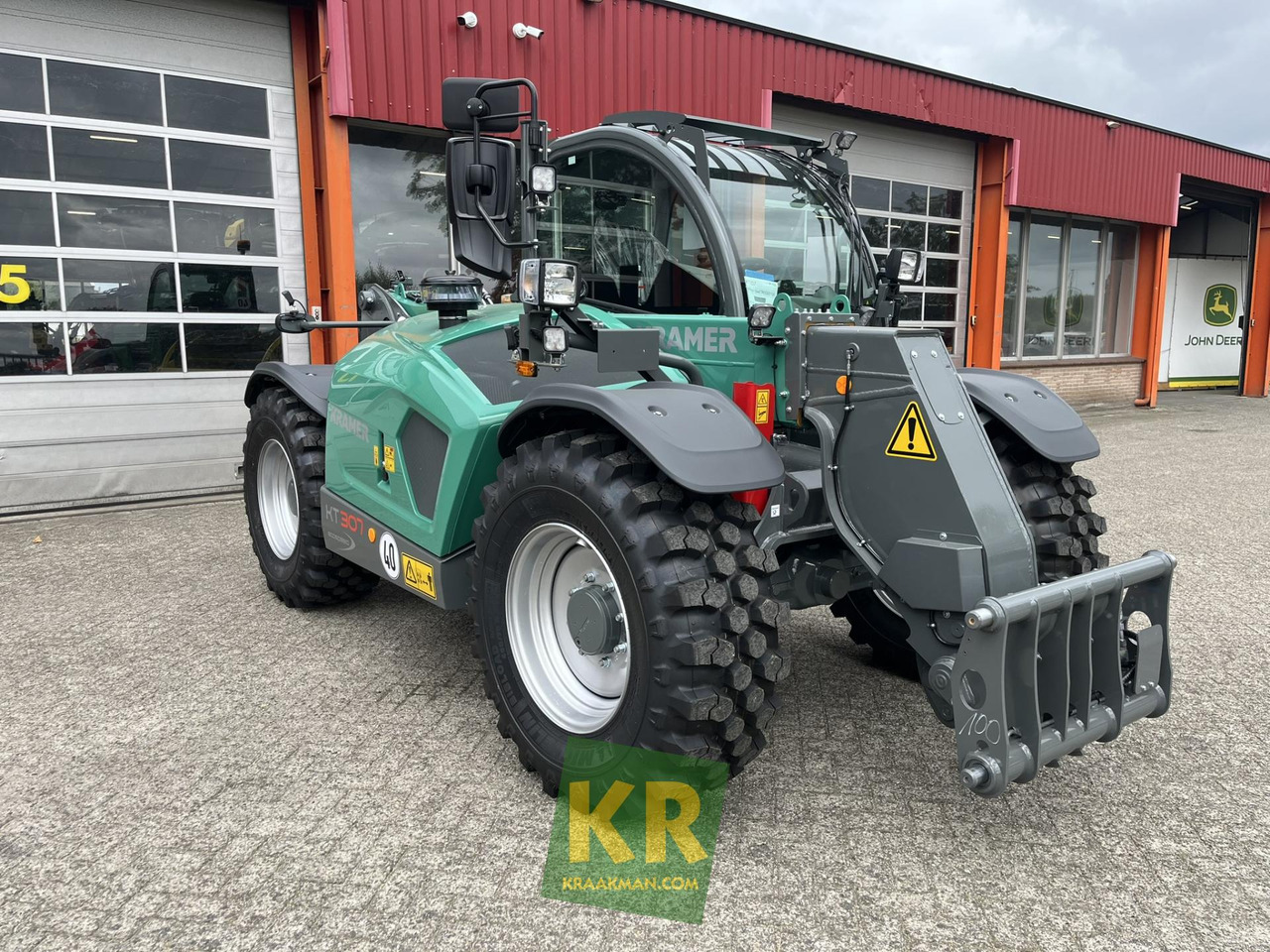 Kramer KT307 - Teleskopický manipulátor: obrázek 3 Kramer KT307 - Teleskopický manipulátor: obrázek 3