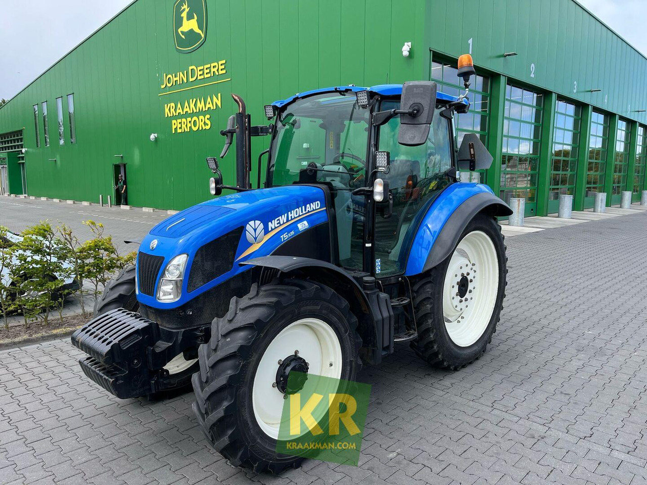 New Holland T5.105 - Traktor: obrázek 1 New Holland T5.105 - Traktor: obrázek 1