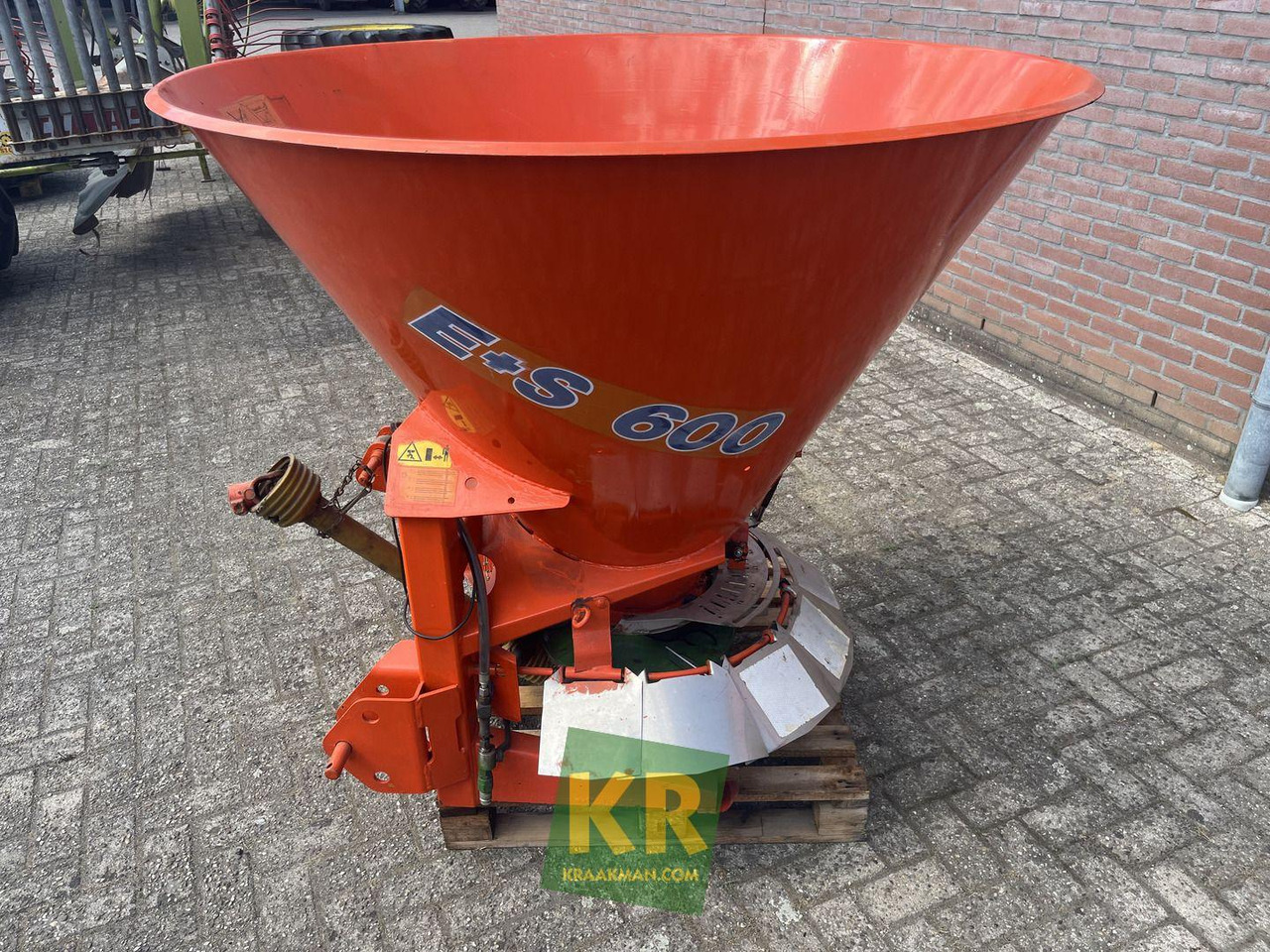 Overig Amazone  - Rozmetadlo hnoje: obrázek 2 Overig Amazone  - Rozmetadlo hnoje: obrázek 2