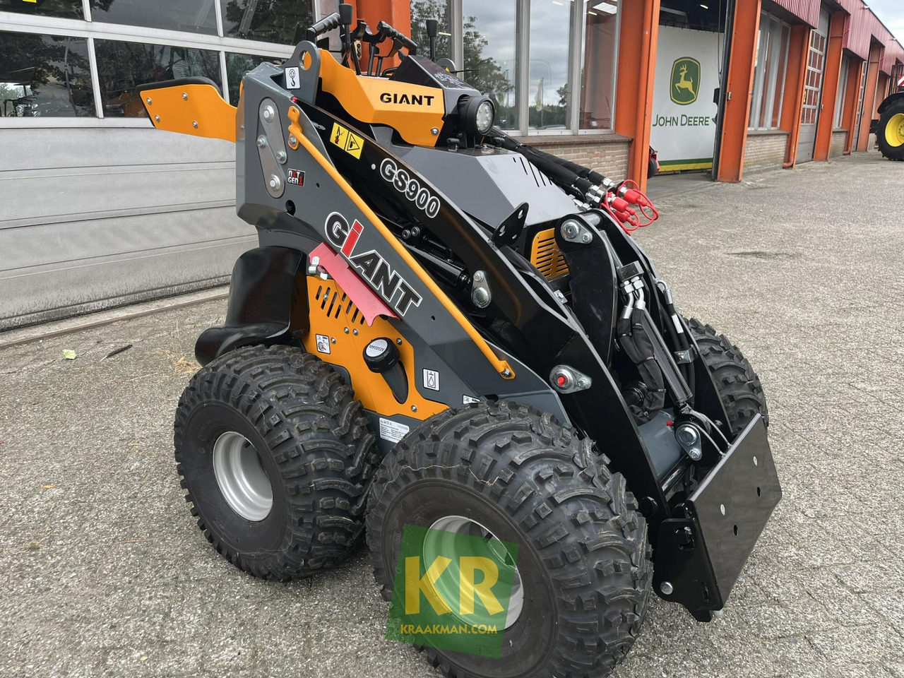 Overig Giant - Smykový nakladač: obrázek 2 Overig Giant - Smykový nakladač: obrázek 2