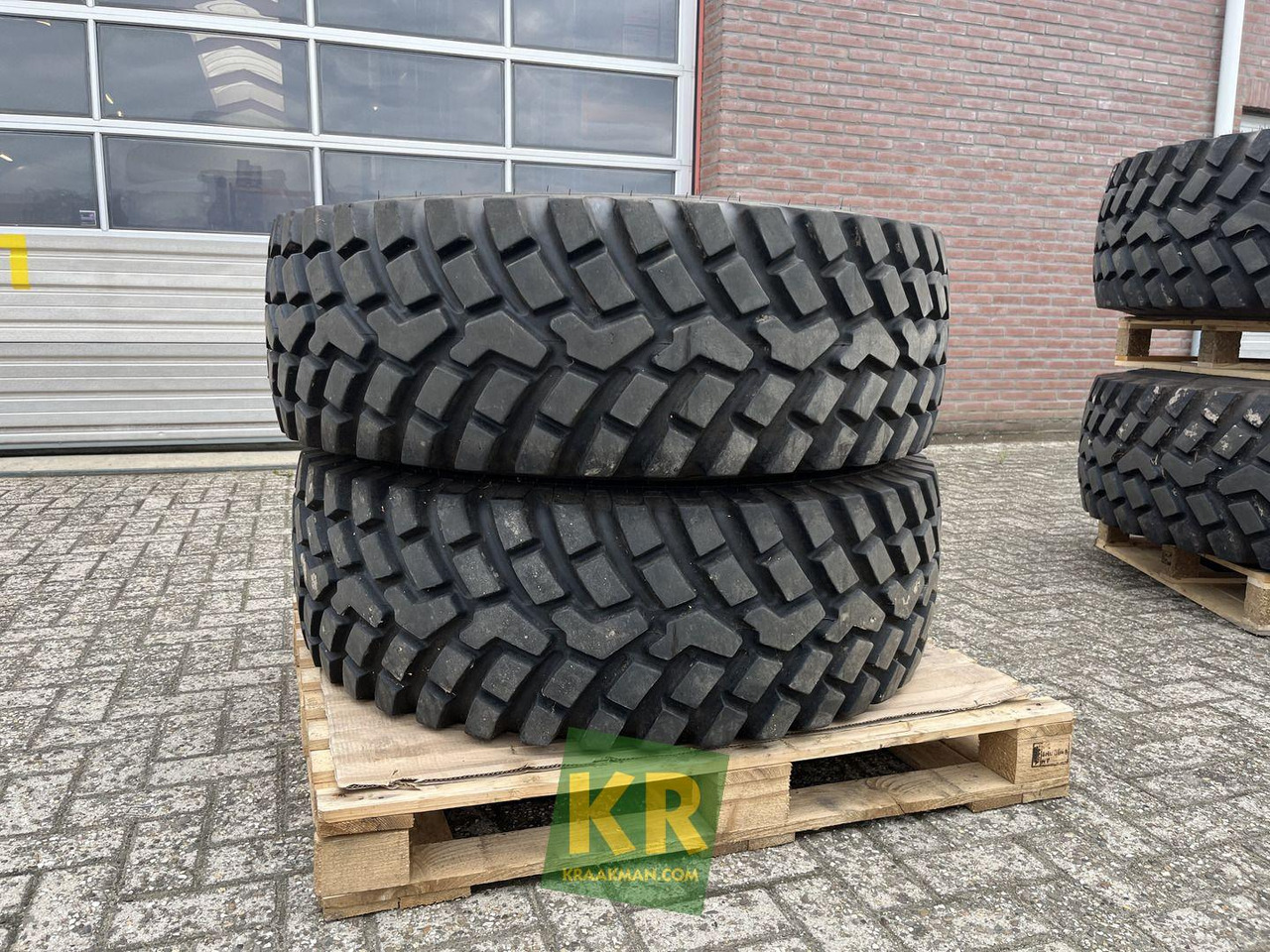 Overige banden Overige - Pneumatiky pro Zemědělská technika: obrázek 1 Overige banden Overige - Pneumatiky pro Zemědělská technika: obrázek 1