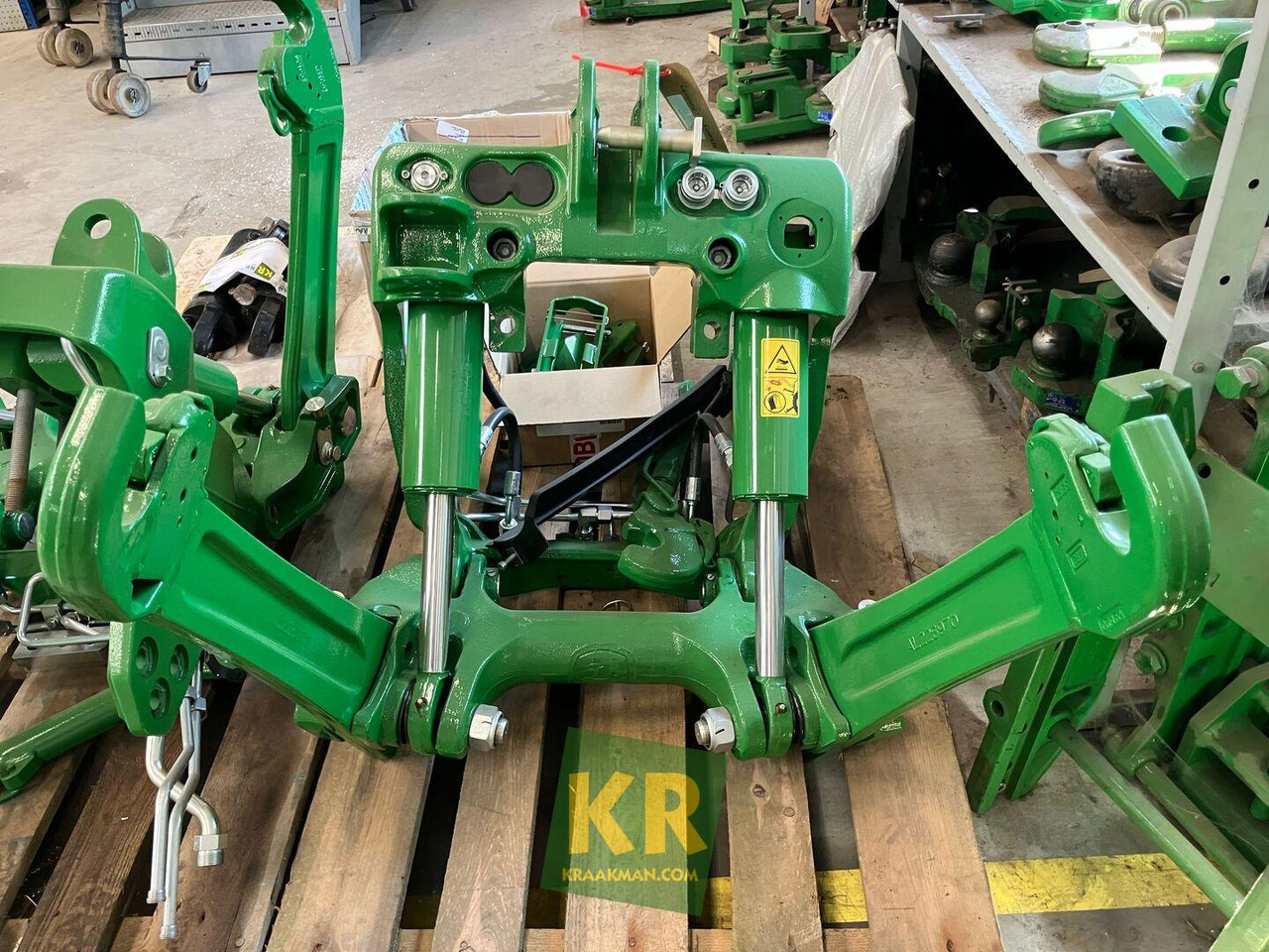 Ultimate 40kN fronthef John Deere - Čelní nakladač pro traktor: obrázek 1 Ultimate 40kN fronthef John Deere - Čelní nakladač pro traktor: obrázek 1