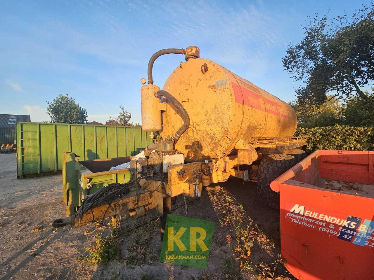 Veenhuis 14000 mesttank - Fekální cisterna: obrázek 1 Veenhuis 14000 mesttank - Fekální cisterna: obrázek 1