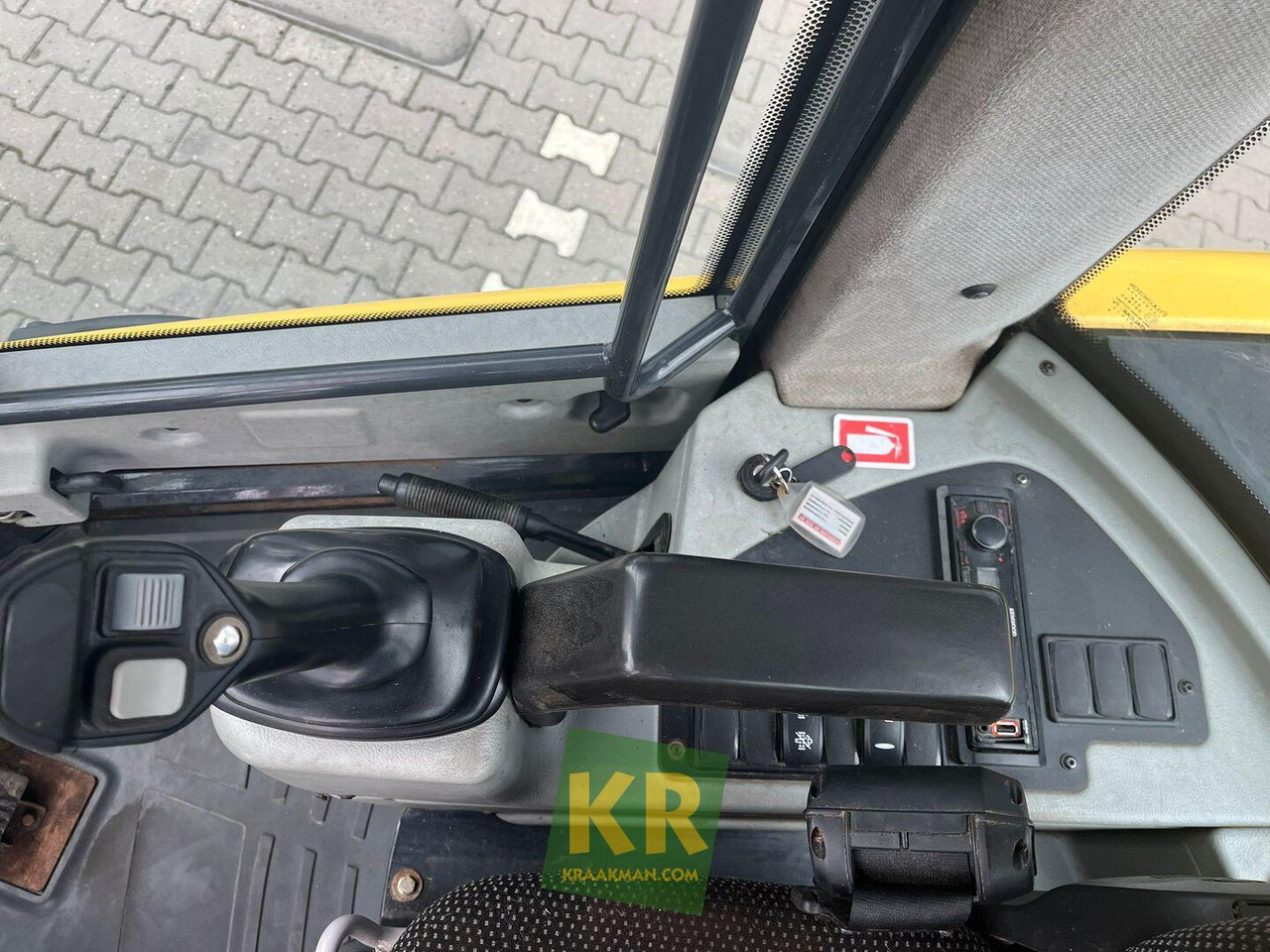 Yanmar V100 shovel - Kolový nakladač: obrázek 3 Yanmar V100 shovel - Kolový nakladač: obrázek 3