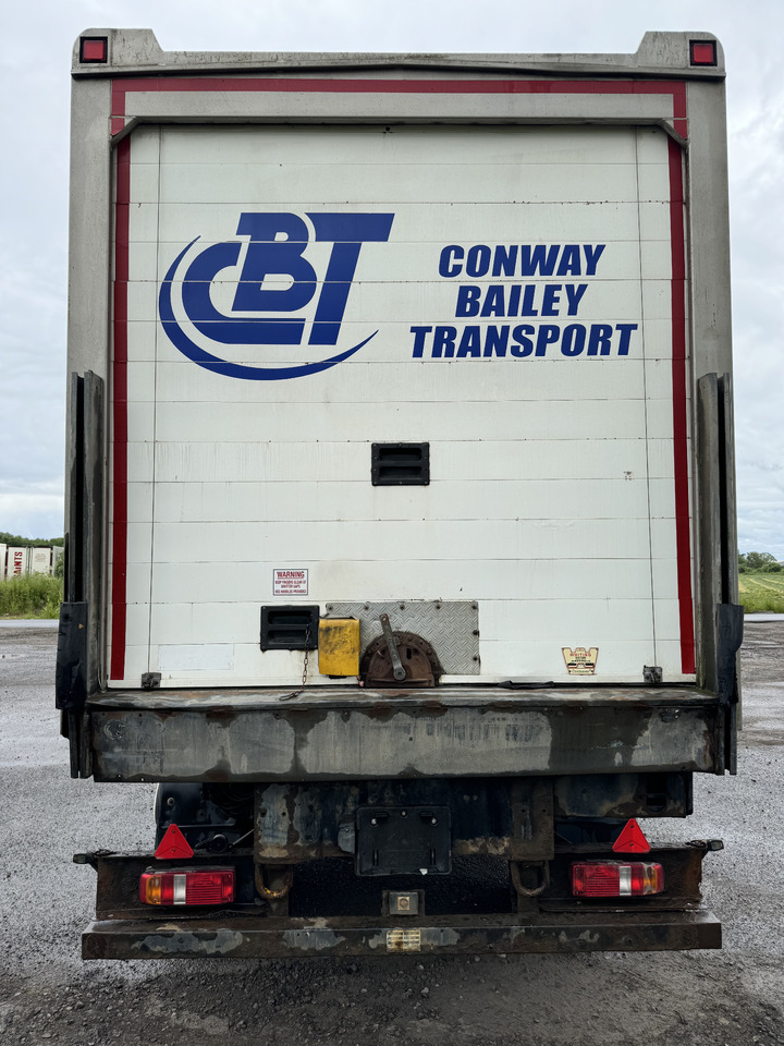 2012 SDC 10.4m Fridge Trailer - Chladírenský návěs: obrázek 5 2012 SDC 10.4m Fridge Trailer - Chladírenský návěs: obrázek 5