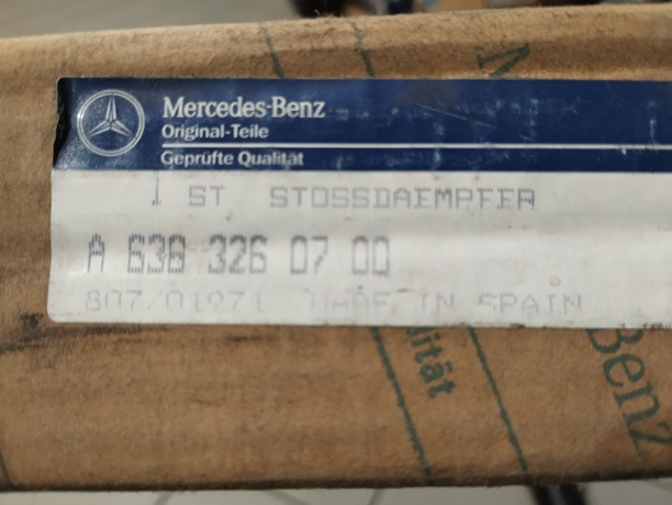 AMORTYZATOR TYLNI 6383260700 MERCEDES VITO V KLASSE 638 96-03 - Tlumiče pro Dodávka: obrázek 2 AMORTYZATOR TYLNI 6383260700 MERCEDES VITO V KLASSE 638 96-03 - Tlumiče pro Dodávka: obrázek 2