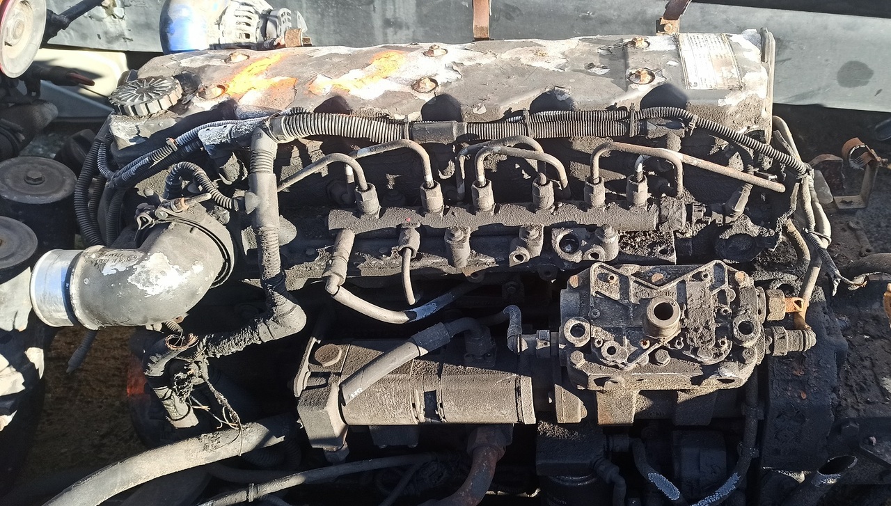 DAF LF55 300 ISBE4+ 300 6.7 - Motor a díly pro Nákladní auto: obrázek 1 DAF LF55 300 ISBE4+ 300 6.7 - Motor a díly pro Nákladní auto: obrázek 1