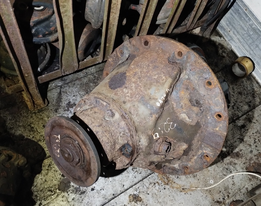 GŁÓWKA WKŁAD MOSTU VOLVO FL10 32/9 Differential - Diferenciál: obrázek 1 GŁÓWKA WKŁAD MOSTU VOLVO FL10 32/9 Differential - Diferenciál: obrázek 1