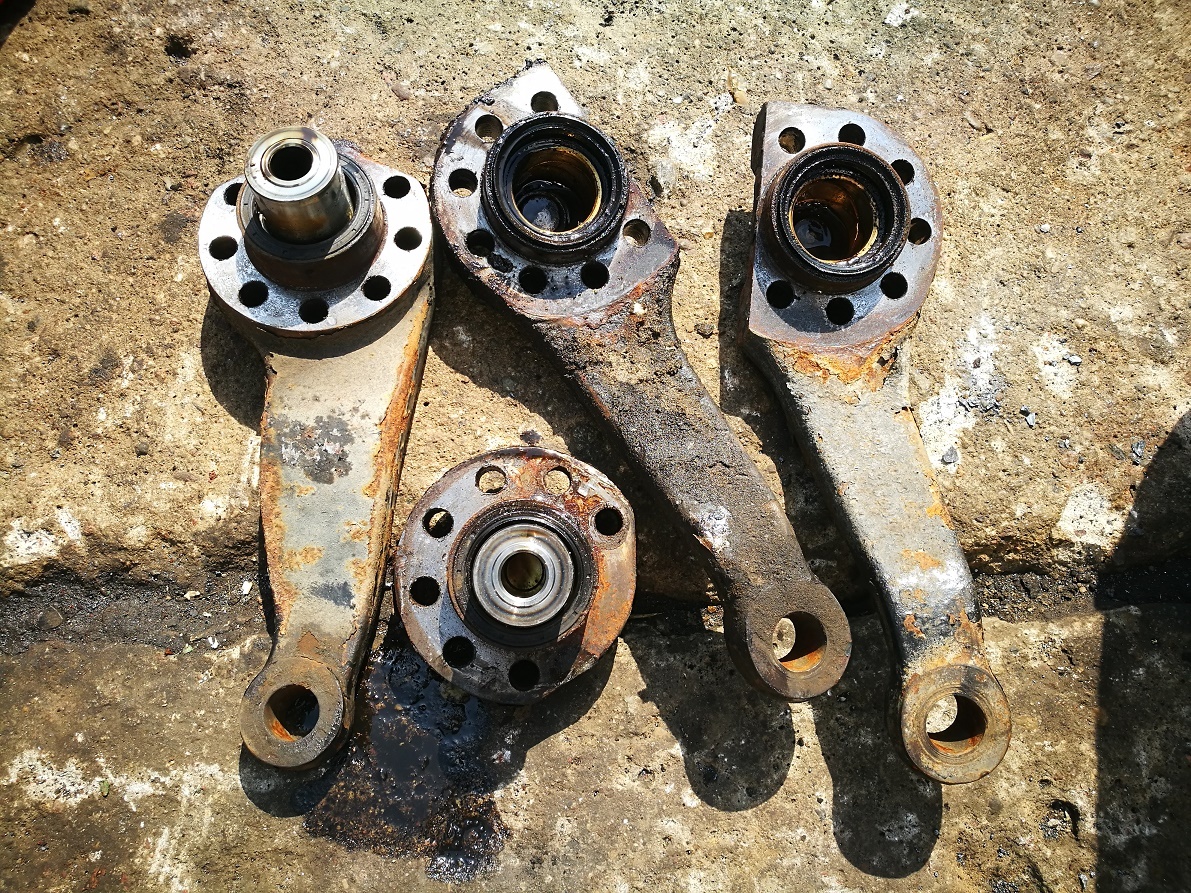 MAN F2000 F90 TGS TGX TGA 4x2 4x4 6x2 6x4 6x6 8x2 8x4 8x6 8x8 - Ovládání volantem pro Nákladní auto: obrázek 4 MAN F2000 F90 TGS TGX TGA 4x2 4x4 6x2 6x4 6x6 8x2 8x4 8x6 8x8 - Ovládání volantem pro Nákladní auto: obrázek 4