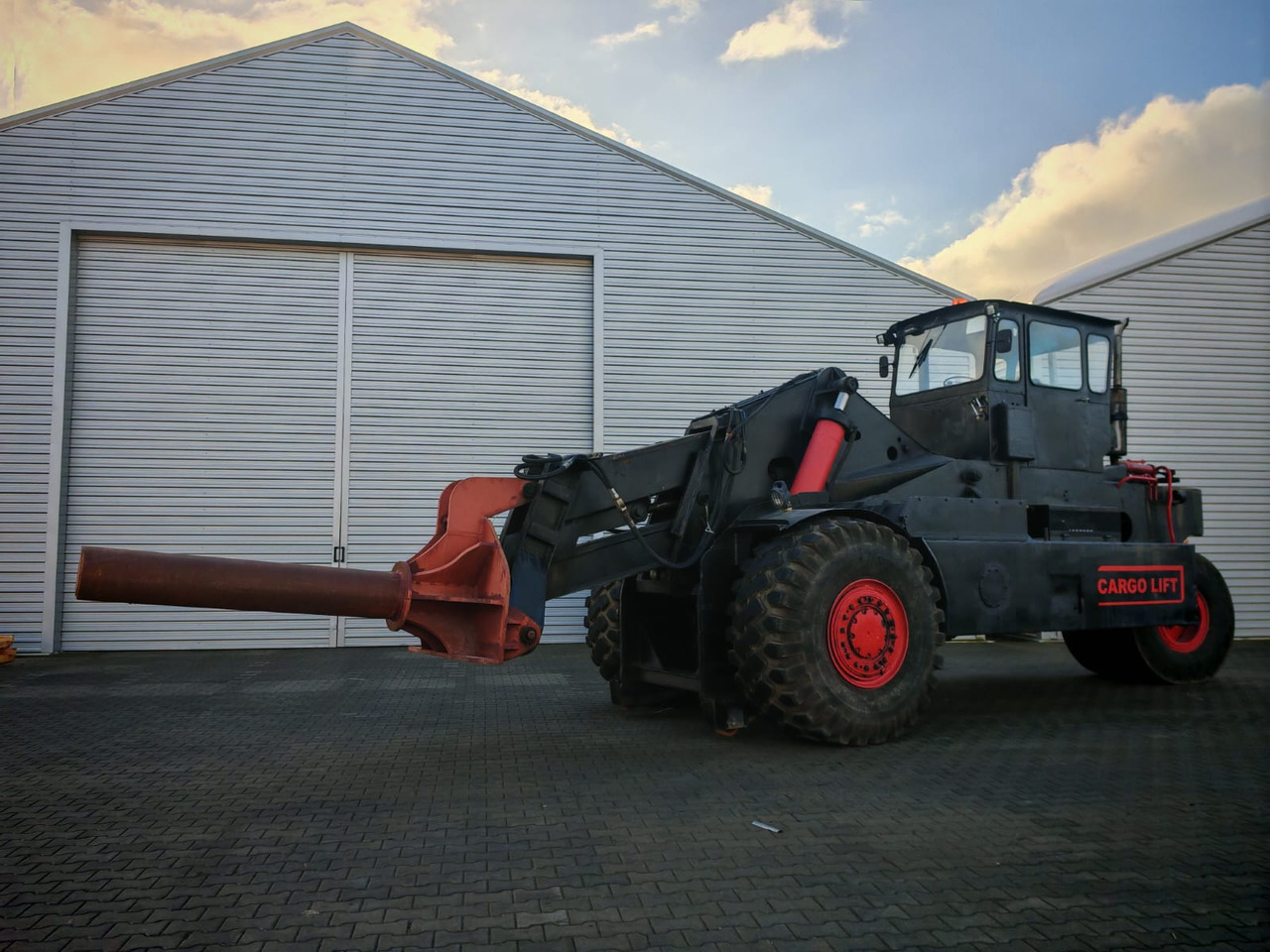 WÓZEK TELESKOPOWY FT40 WAGNER - Manipulační technika: obrázek 1 WÓZEK TELESKOPOWY FT40 WAGNER - Manipulační technika: obrázek 1