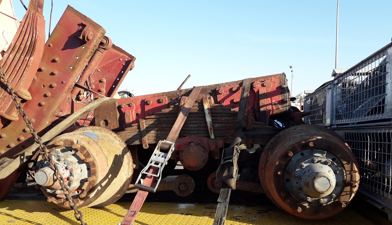 SCANIA 113 143 6x4 6x6 8x4 8x8 - Náprava a díly pro Nákladní auto: obrázek 1 SCANIA 113 143 6x4 6x6 8x4 8x8 - Náprava a díly pro Nákladní auto: obrázek 1