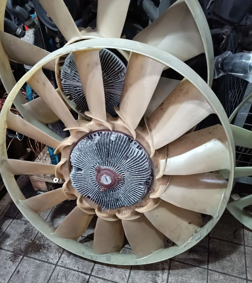 WENTYLATOR VISCO WISCO SPRZĘGŁO MERCEDES ACTROS MP4 4702000422 - Ventilátor: obrázek 1 WENTYLATOR VISCO WISCO SPRZĘGŁO MERCEDES ACTROS MP4 4702000422 - Ventilátor: obrázek 1