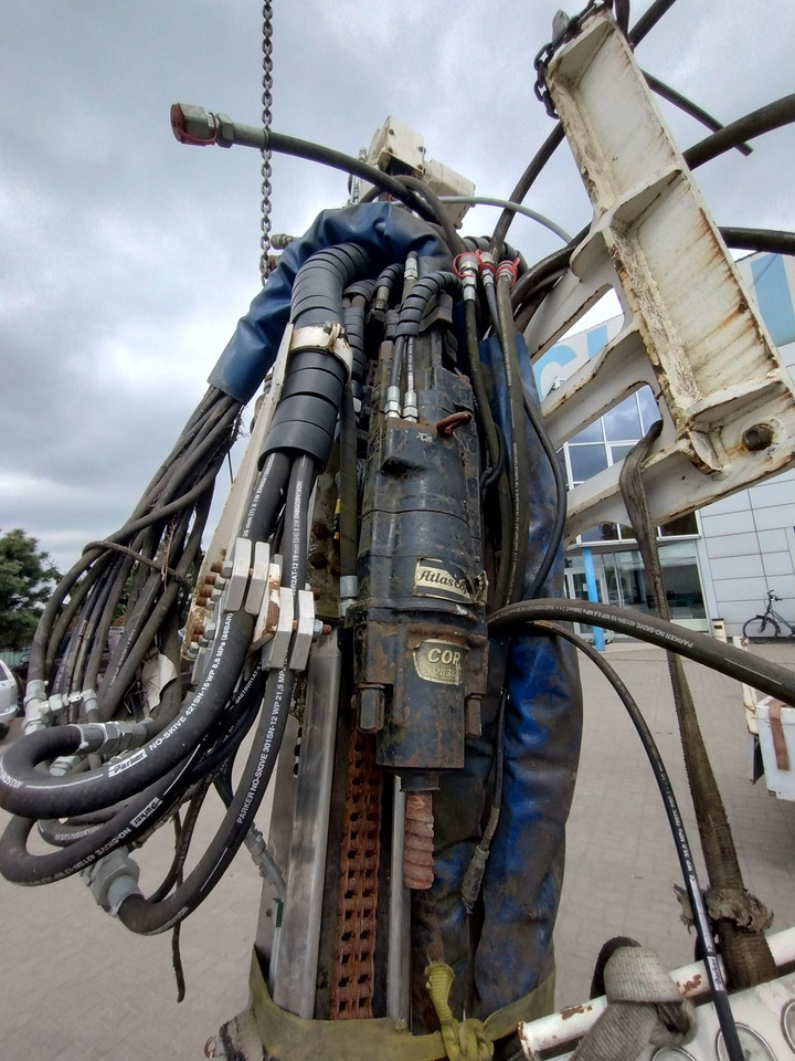 WIERTNICA ATLAS COPCO COP 1838 DRILLING MACHINE - Vrtná souprava: obrázek 2 WIERTNICA ATLAS COPCO COP 1838 DRILLING MACHINE - Vrtná souprava: obrázek 2