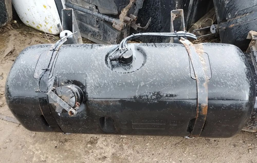 ZBIORNIK ZBIORNIKI PALIWA MERCEDES ATEGO AXOR ACTROS SK - Palivová nádrž pro Nákladní auto: obrázek 1 ZBIORNIK ZBIORNIKI PALIWA MERCEDES ATEGO AXOR ACTROS SK - Palivová nádrž pro Nákladní auto: obrázek 1