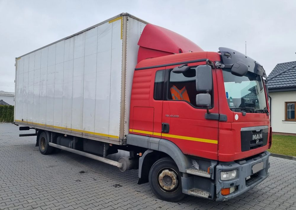 MAN TGL 12 220 - Skříňový nákladní auto: obrázek 2 MAN TGL 12 220 - Skříňový nákladní auto: obrázek 2
