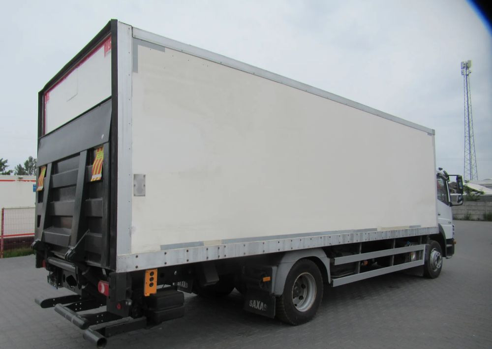 Mercedes-Benz Atego 1224 - Chladírenský nákladní automobil: obrázek 4 Mercedes-Benz Atego 1224 - Chladírenský nákladní automobil: obrázek 4