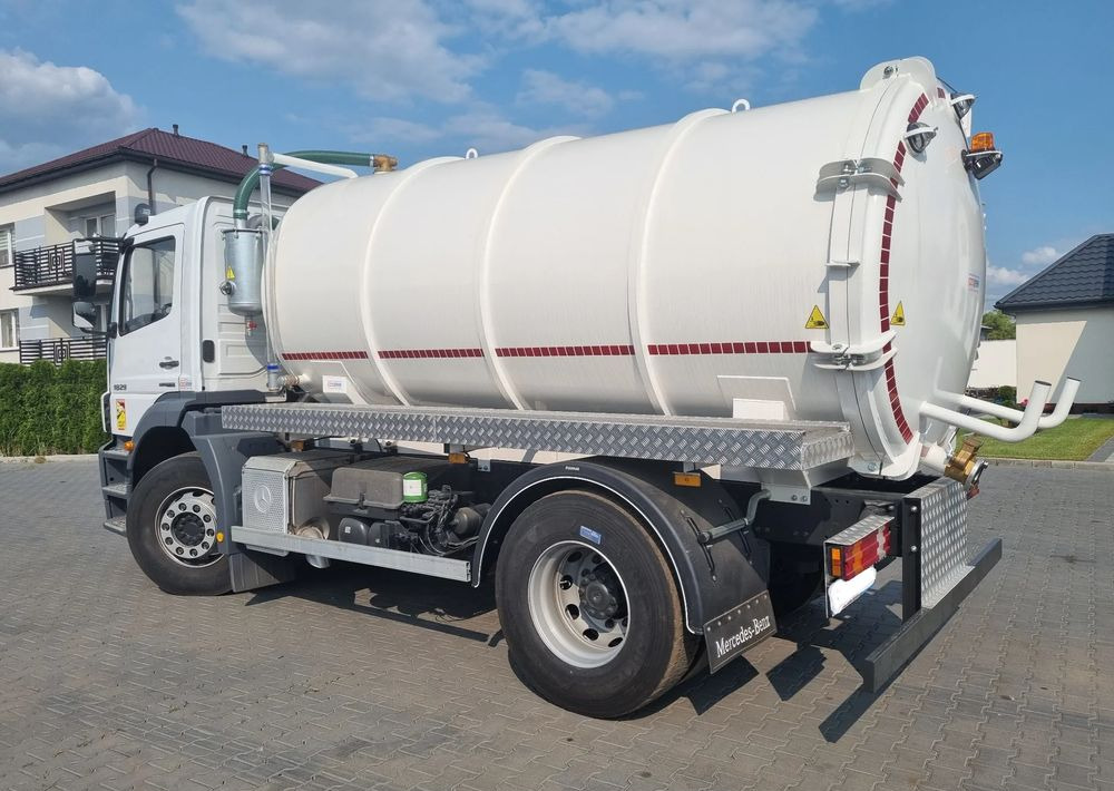 Mercedes-Benz Axor 1829 1833 - Vůz na odvoz odpadků: obrázek 4 Mercedes-Benz Axor 1829 1833 - Vůz na odvoz odpadků: obrázek 4