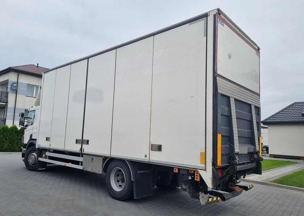 Scania P 360 - Skříňový nákladní auto: obrázek 4 Scania P 360 - Skříňový nákladní auto: obrázek 4