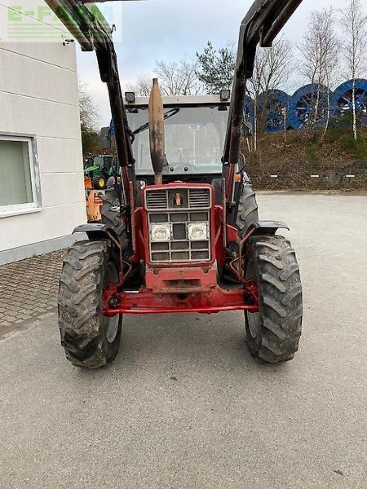 / 833 as - Traktor: obrázek 2 / 833 as - Traktor: obrázek 2