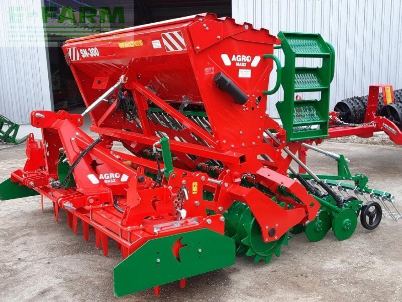 Agro-Masz sn 300 - Secí stroj: obrázek 5 Agro-Masz sn 300 - Secí stroj: obrázek 5
