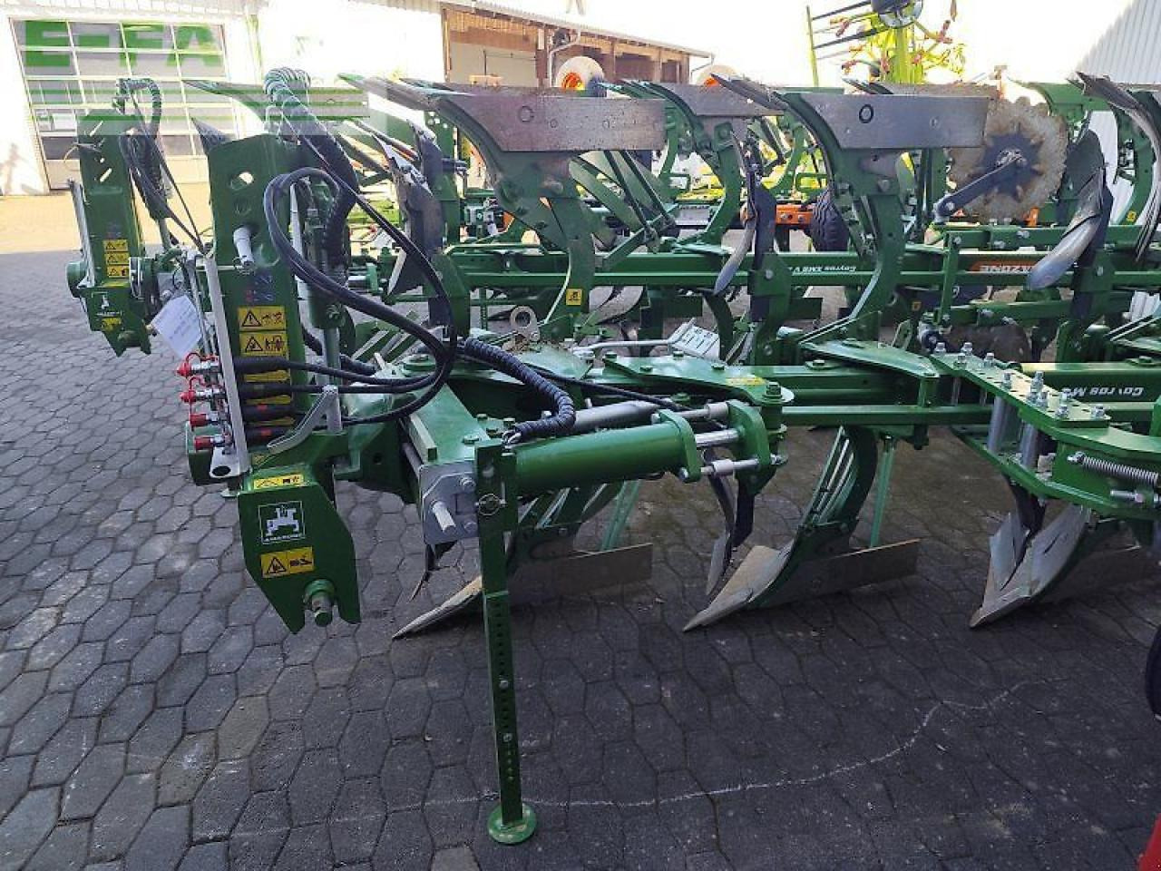 Amazone cayros m 4-950 v - eingesetzte maschine - Pluh: obrázek 4 Amazone cayros m 4-950 v - eingesetzte maschine - Pluh: obrázek 4