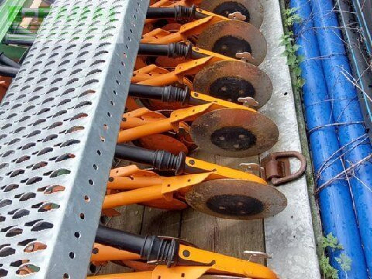 Amazone ke 403 + ad 403 - Secí stroj: obrázek 5 Amazone ke 403 + ad 403 - Secí stroj: obrázek 5