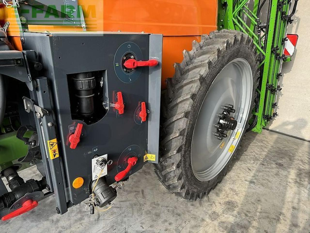 Amazone ug 3000 super - Tažený postřikovač: obrázek 2 Amazone ug 3000 super - Tažený postřikovač: obrázek 2