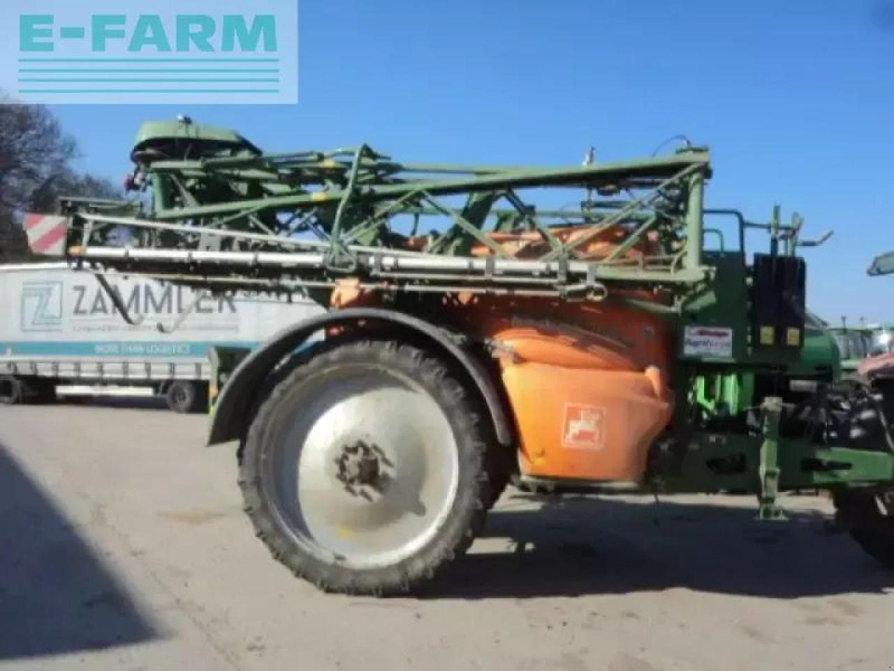 Amazone ux 3200 special - Tažený postřikovač: obrázek 2 Amazone ux 3200 special - Tažený postřikovač: obrázek 2