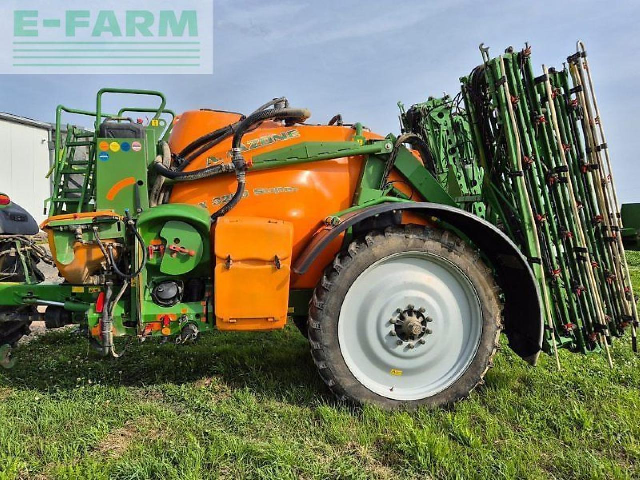 Amazone ux 3200 super - Tažený postřikovač: obrázek 3 Amazone ux 3200 super - Tažený postřikovač: obrázek 3