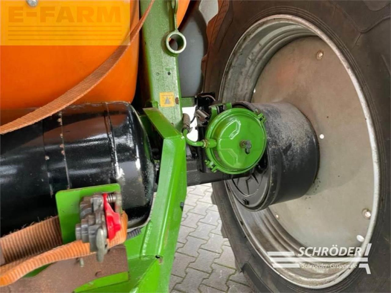 Tažený postřikovač Amazone ux 5201 super: obrázek 13