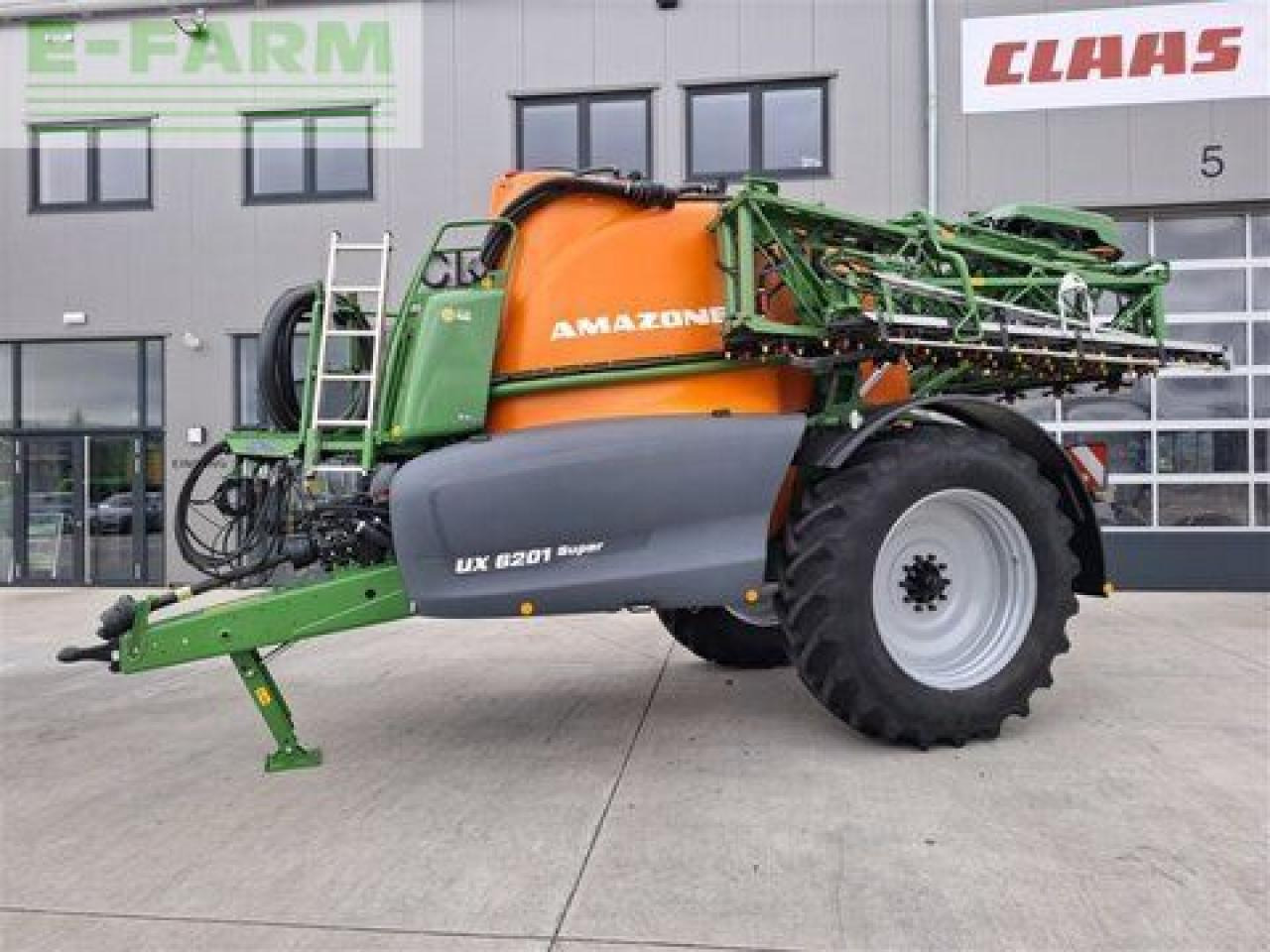 Amazone ux 6201 super - Tažený postřikovač: obrázek 2 Amazone ux 6201 super - Tažený postřikovač: obrázek 2