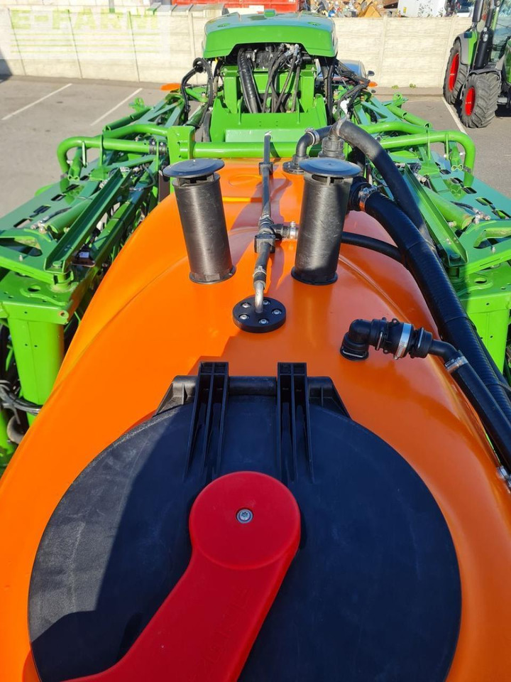 Amazone ux 6201 super - Tažený postřikovač: obrázek 4 Amazone ux 6201 super - Tažený postřikovač: obrázek 4