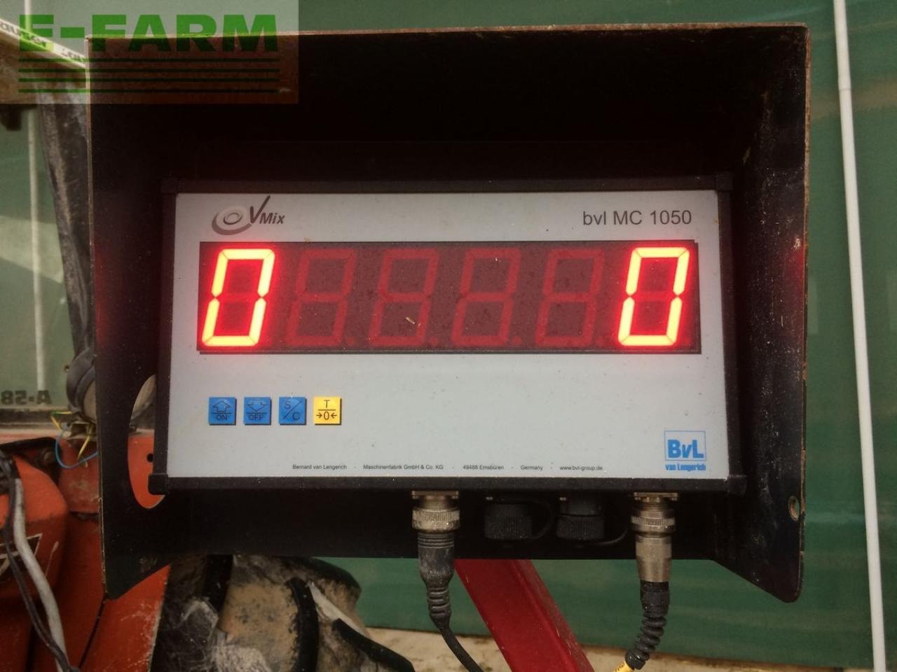 BVL - van Lengerich bvl v-mix fill plus 10 ls - Zařízení pro chov skotu: obrázek 3 BVL - van Lengerich bvl v-mix fill plus 10 ls - Zařízení pro chov skotu: obrázek 3