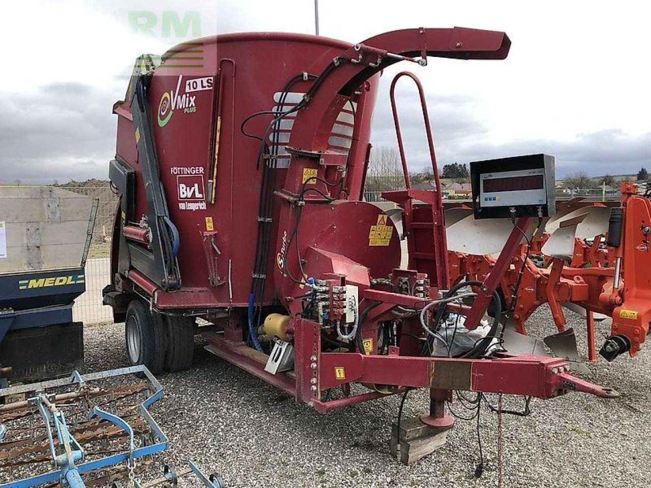 BVL - van Lengerich v-mix fill plus 10 ls - Zařízení pro chov skotu: obrázek 1 BVL - van Lengerich v-mix fill plus 10 ls - Zařízení pro chov skotu: obrázek 1